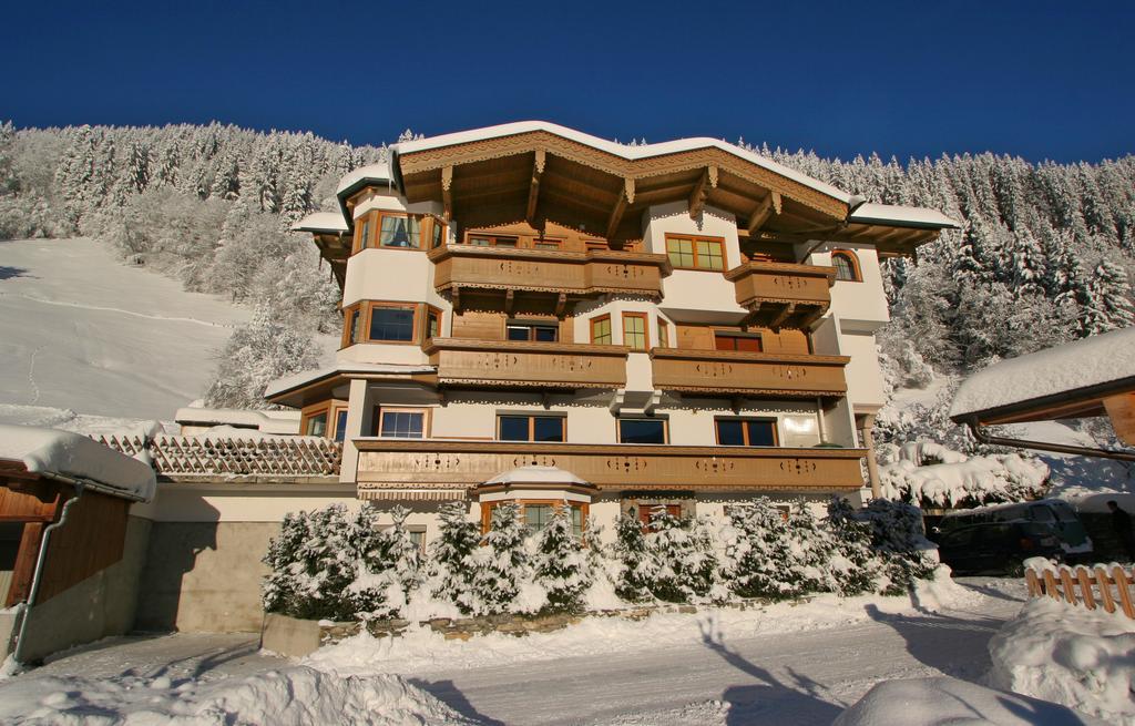 Haus Am Sonnenhang Финкенберг Стая снимка