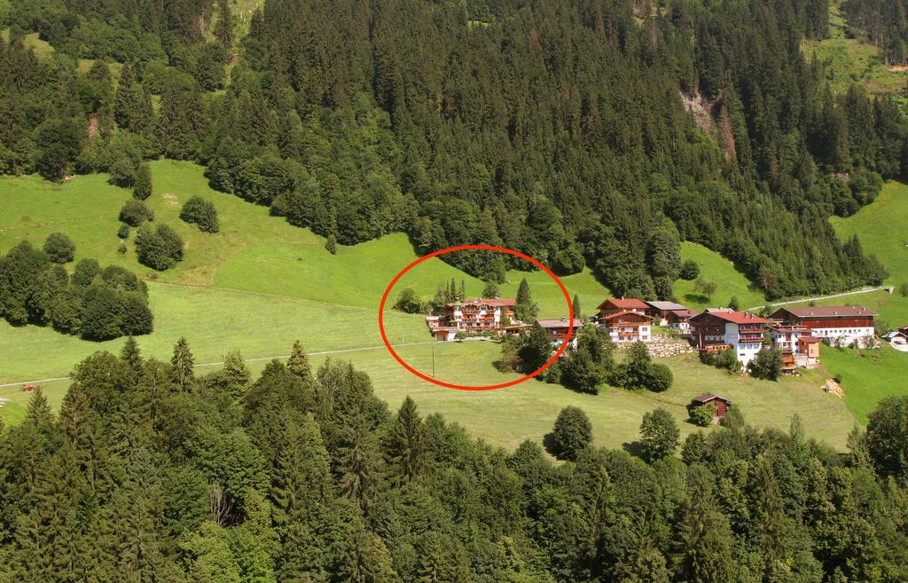 Haus Am Sonnenhang Финкенберг Екстериор снимка