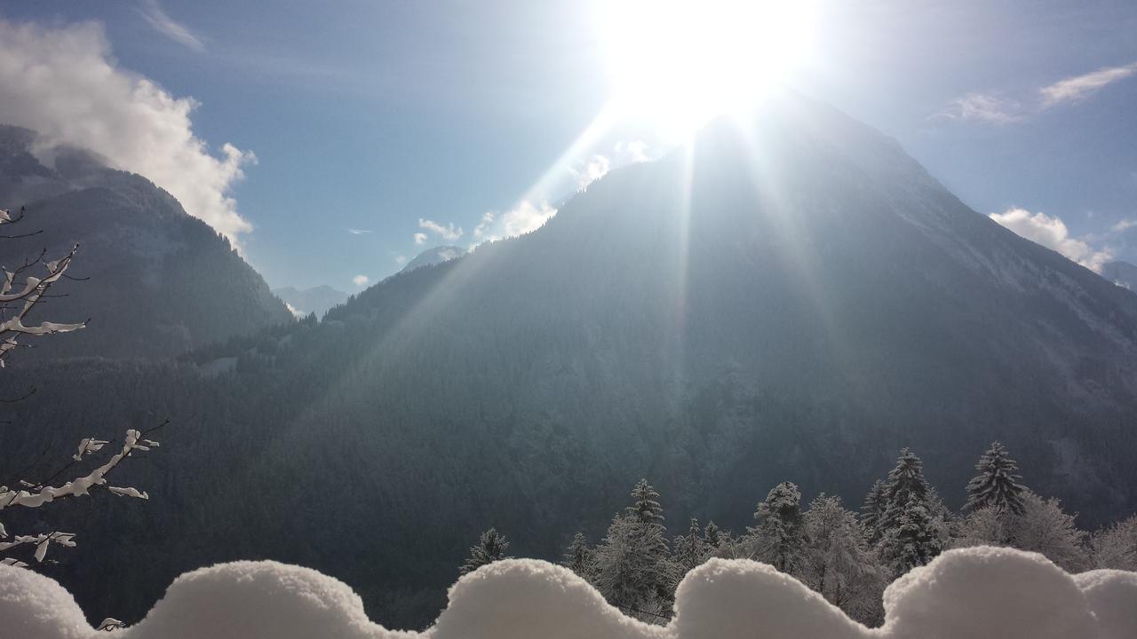 Haus Am Sonnenhang Финкенберг Екстериор снимка